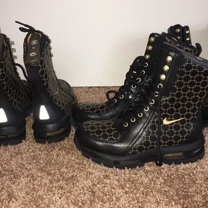 Women’s Nike ACG boots black & gold 5 1/2, 7, 10